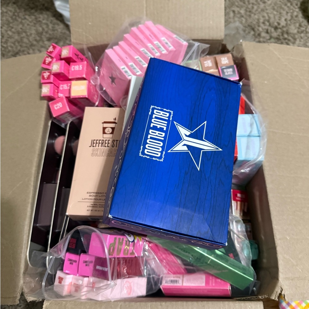 Jefree Star Reseller Bundle
